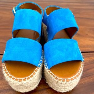 Blue espadrilles platforms